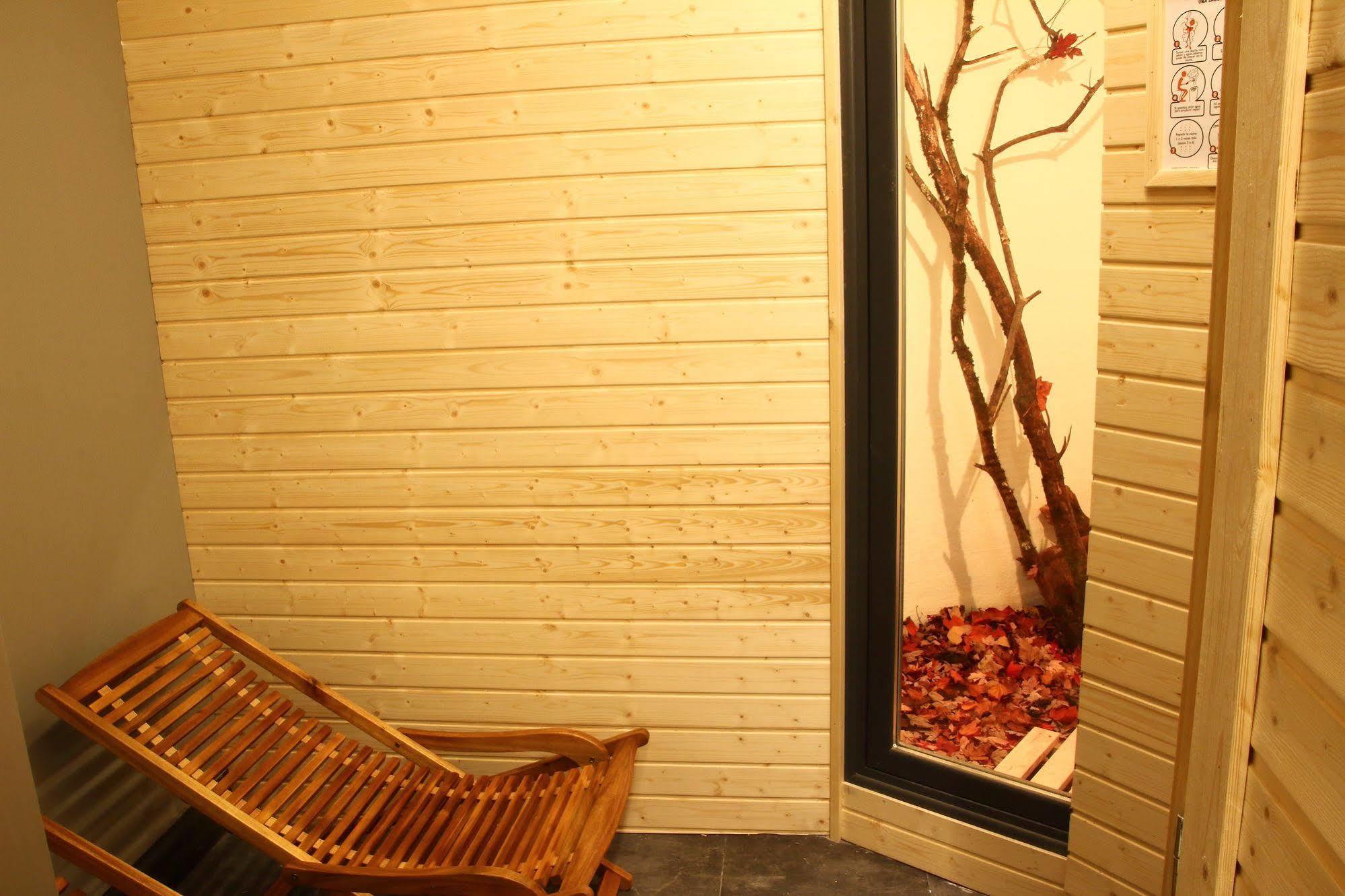 Poshtel Bilbao - Premium Hostel Exteriör bild
